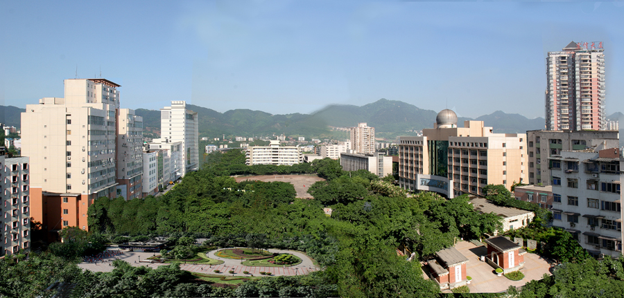 重庆师范大学